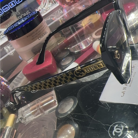 Beautiful stylish, Gucci sunglasses